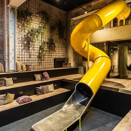 Upstairs Hotel