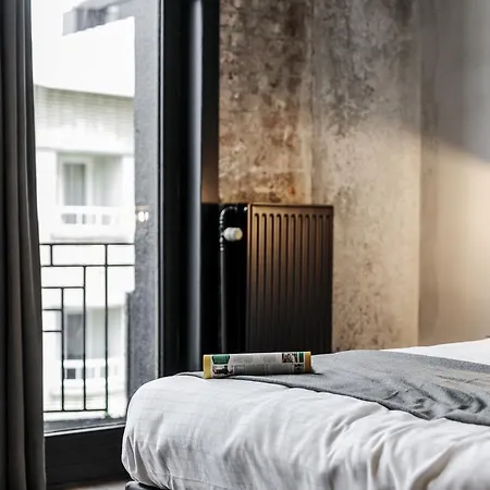Hotel Upstairs 3*